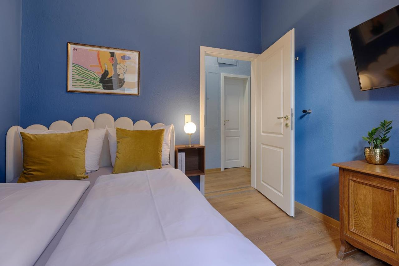 Homie Stay Am Marktplatz - Wohnen Im Historischen Balthasar-Neumann-Apartment Würzburg Buitenkant foto