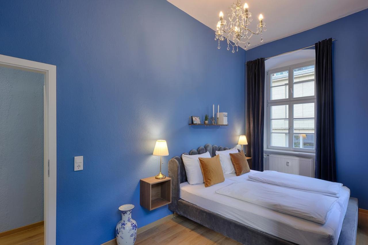 Homie Stay Am Marktplatz - Wohnen Im Historischen Balthasar-Neumann-Apartment Würzburg Buitenkant foto